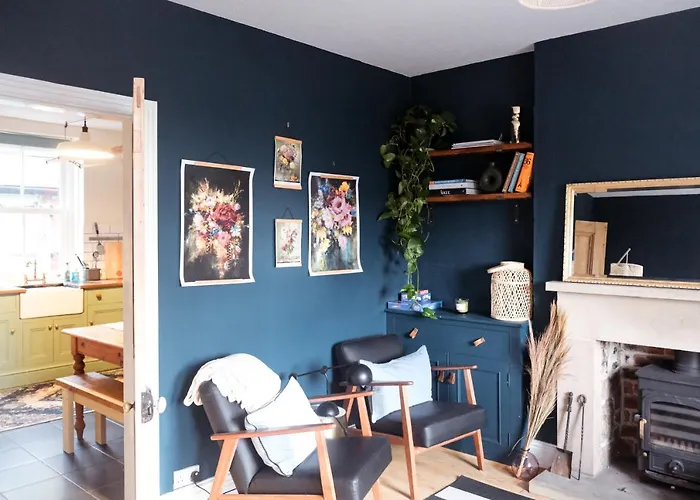 Gorgeous 3 Bed House In Matlock + Garden \'Lookout\'