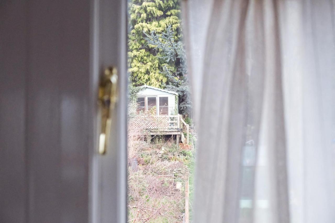 Gorgeous 3 Bed House In Matlock + Garden 'lookout'