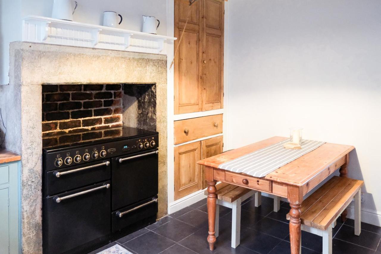 Gorgeous 3 Bed House In Matlock + Garden 'lookout'